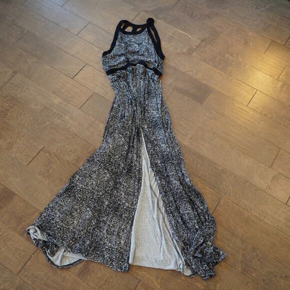 Silence And Noise Maxi Dress Large Black White Slits Strappy Urban Outfitters - Picture 12 of 12